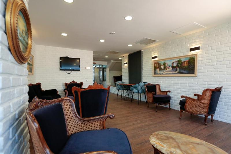 Nova City Hotel - image 9
