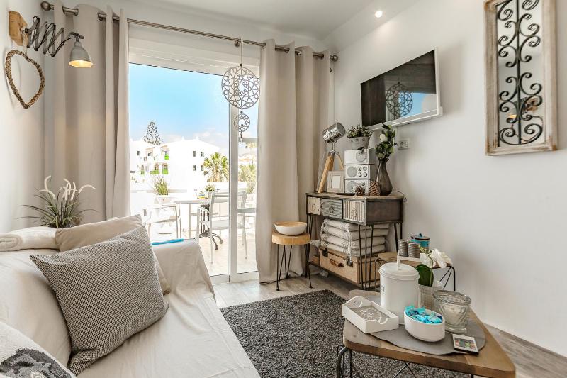 Sea View Apartment Windsor Park - Costa Adeje - image 35