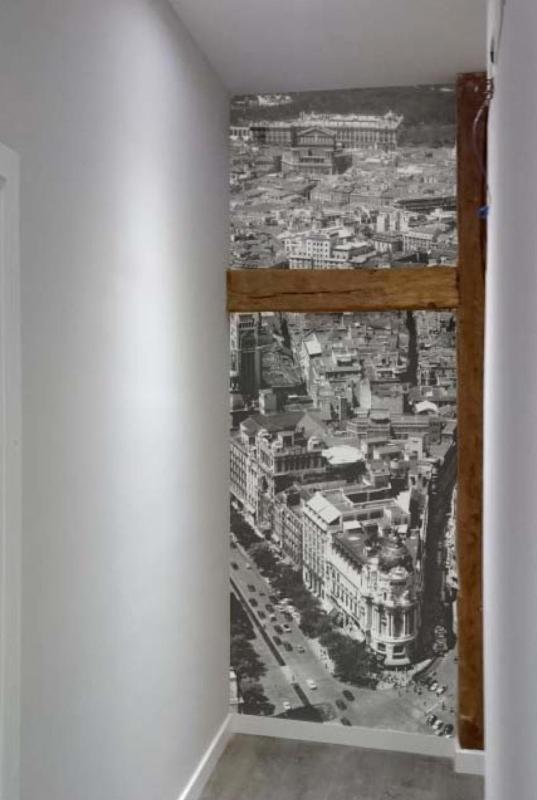 Family Room with Bathroom image 3