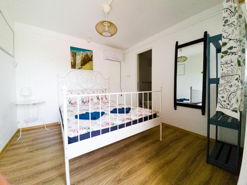 Budget Double Room image 3