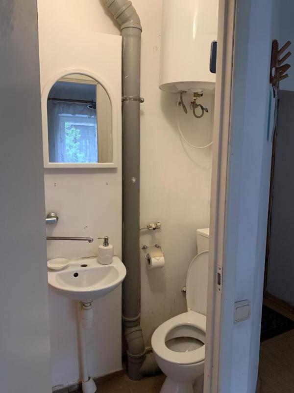 Double Room image 3