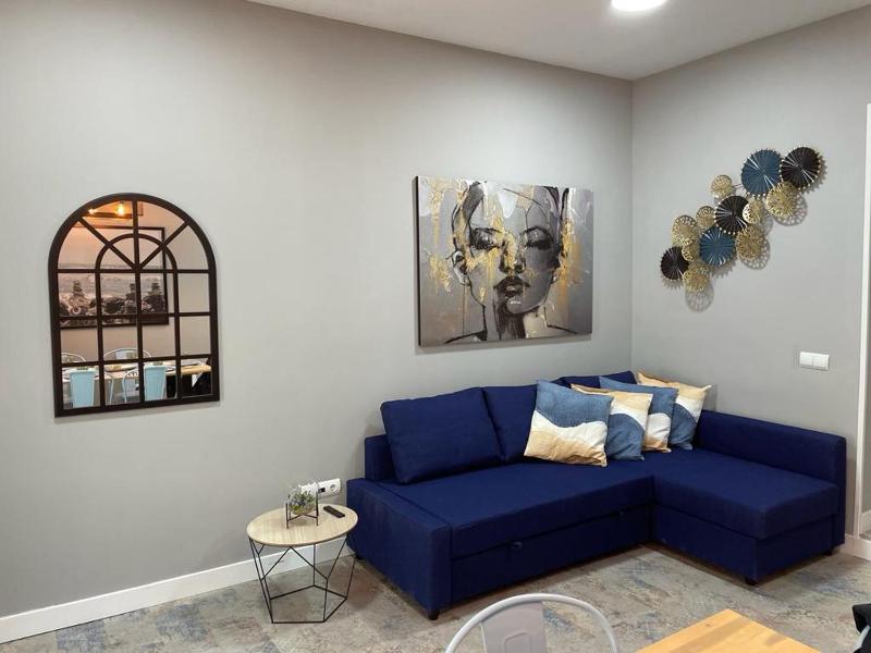 Charming 4 Caminos Apartment Images