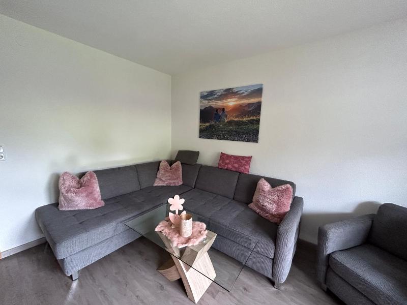 Apartment with Garden View image 3