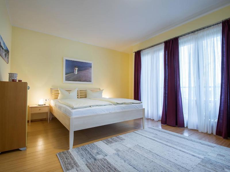 Kaiservillen Heringsdorf - Ferienwohnung mit 1 Schlafzimmer und Balkon DR4 - image 8
