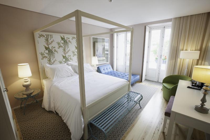 In Porto Gallery Guesthouse - image 1