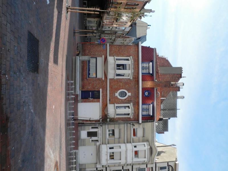 Apartment Descamps - image 29