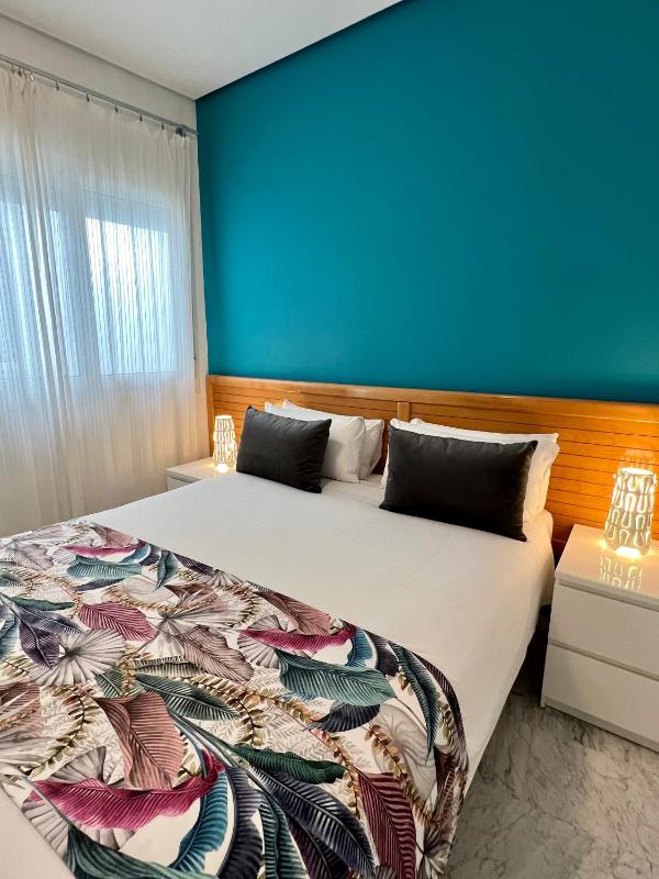 Superior One-Bedroom Apartment image 3