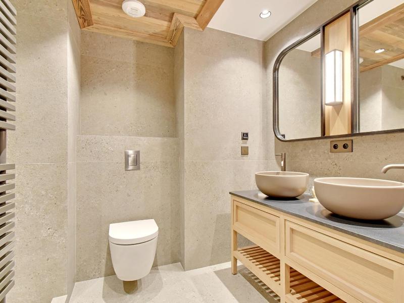 Duplex de Prestige 6 Chambres Route du Belvédère Skis aux Pieds Jacuzzi & Parking Privé - FR-1-613-8 - image 6