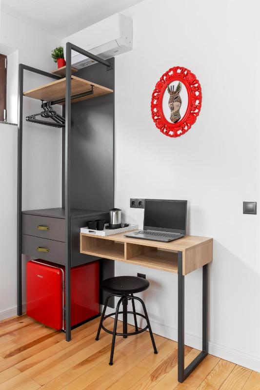 6Rooms - image 47