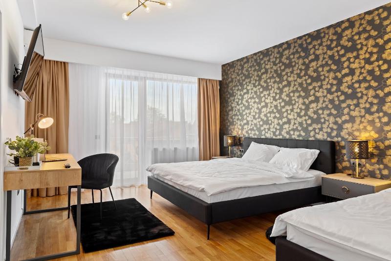 6Rooms - image 7