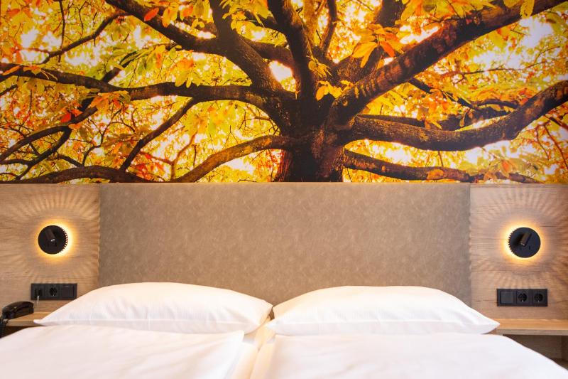 Double Room image 1