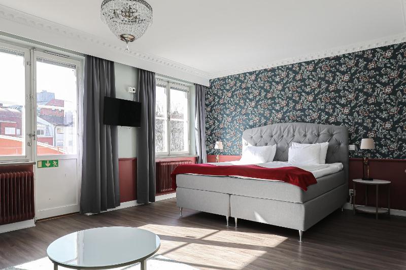 Deluxe Junior Suite image 4