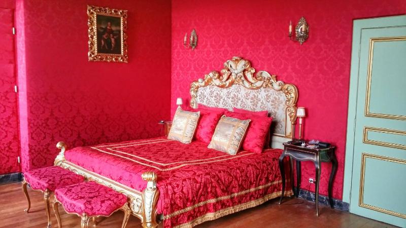 Superior Double Room image 3