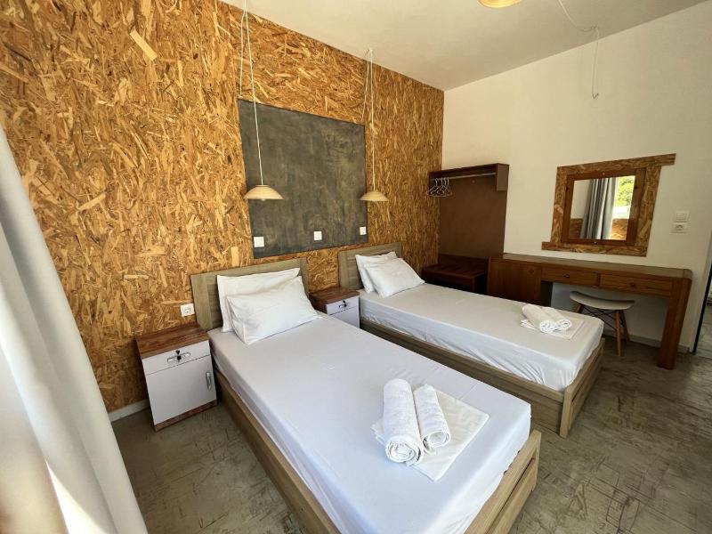 Two-Bedroom Apartment image 4