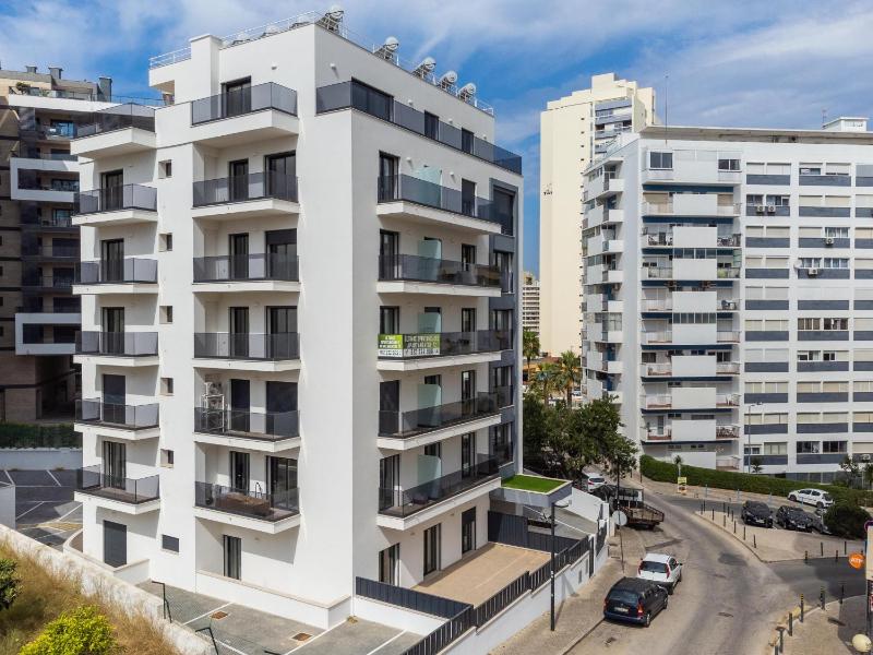 Apartamento Rocha Mar by Portucasa - image 14