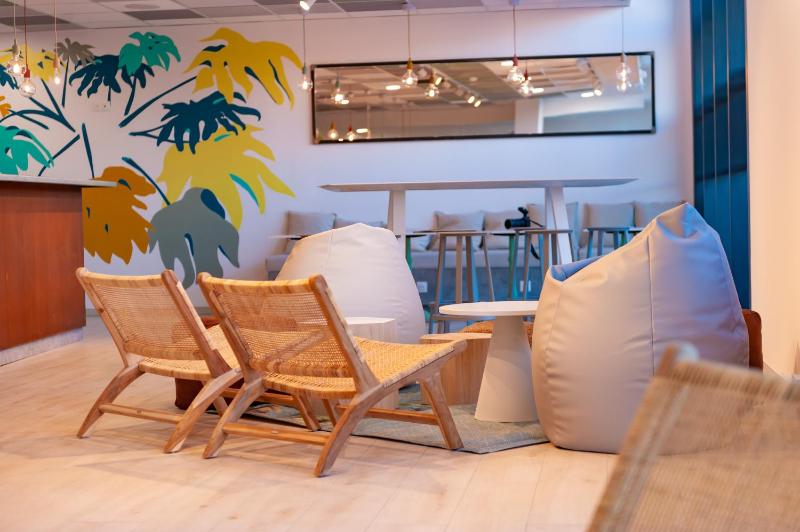 Apparthotel Privilodges Toulon Centre Gare - image 3