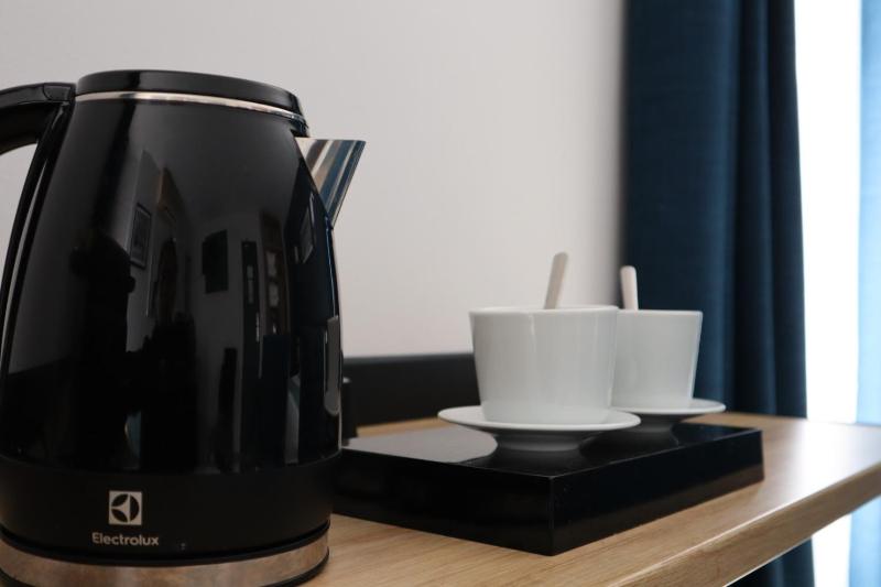 One-Bedroom Apartment with Courtyard View  image 4