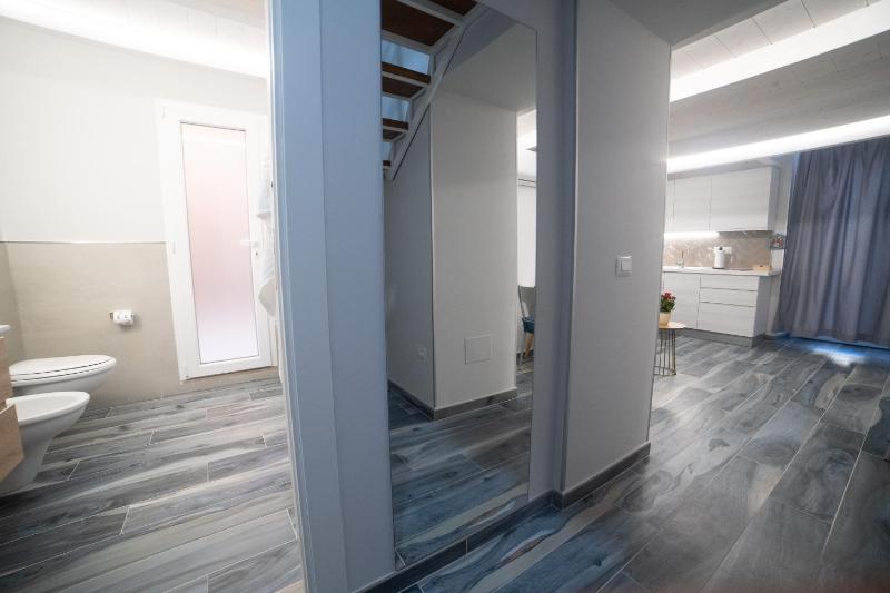 Tropea City Home - image 16