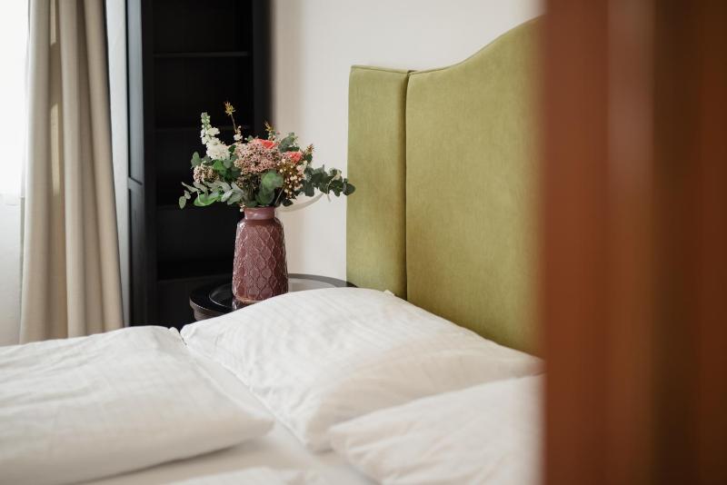 Apartment image 4