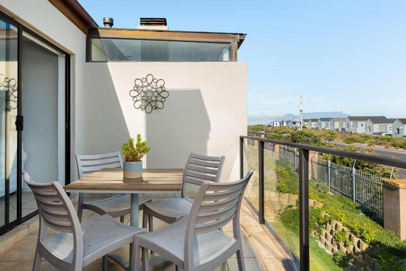 Two-Bedroom Apartment image 3