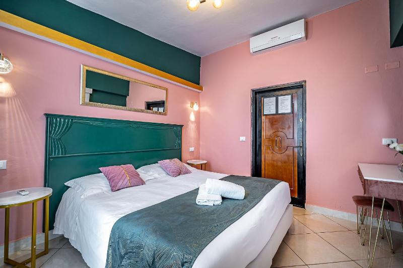 Junior Suite with Terrace image 1