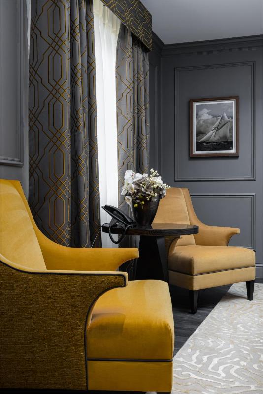 No.4 Carlton - image 25