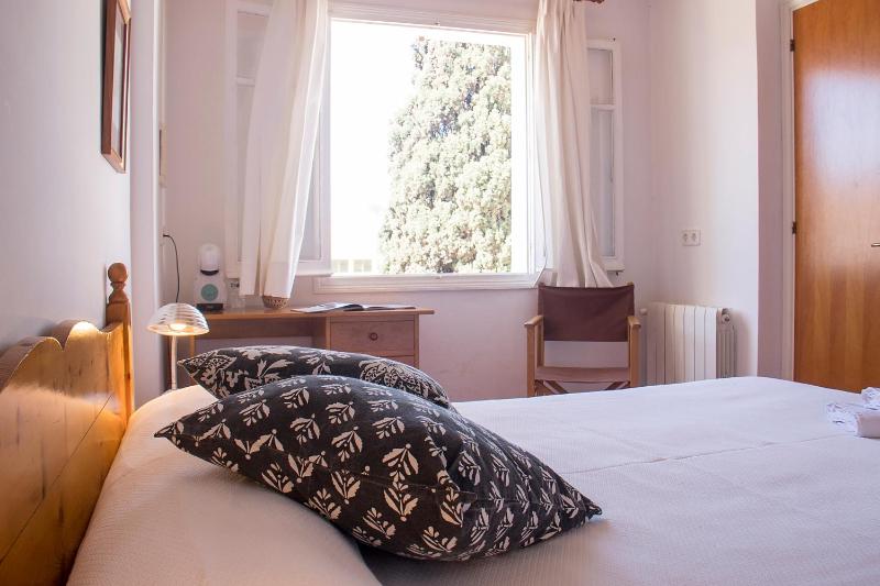 Twin Room image 1
