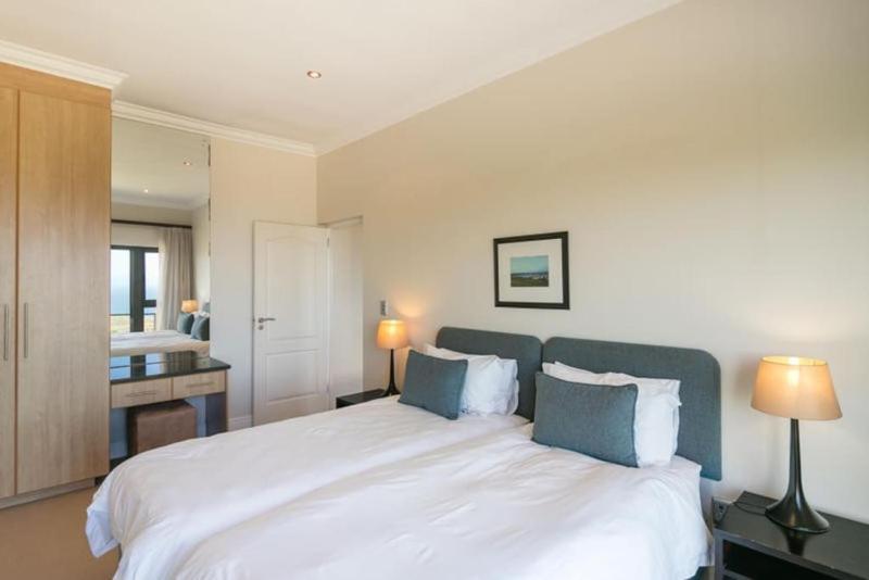 SW2 - Pezula Luxury Villa - image 10