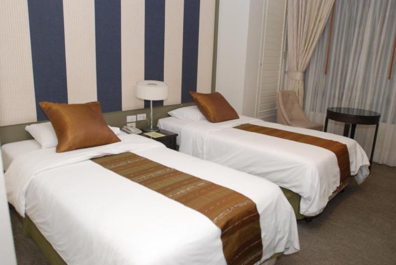 Aphrodite Inn Bangkok - image 2