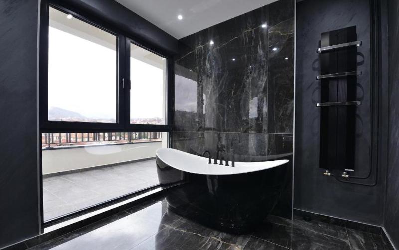 Presidential Suite image 4