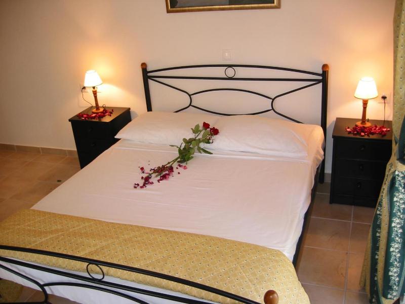 Deluxe Apartment with Castle View image 1