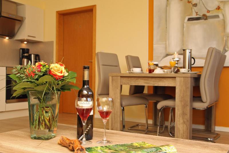 Apartment (2 Adults) image 3