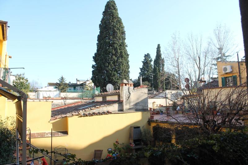 Merville House - image 3