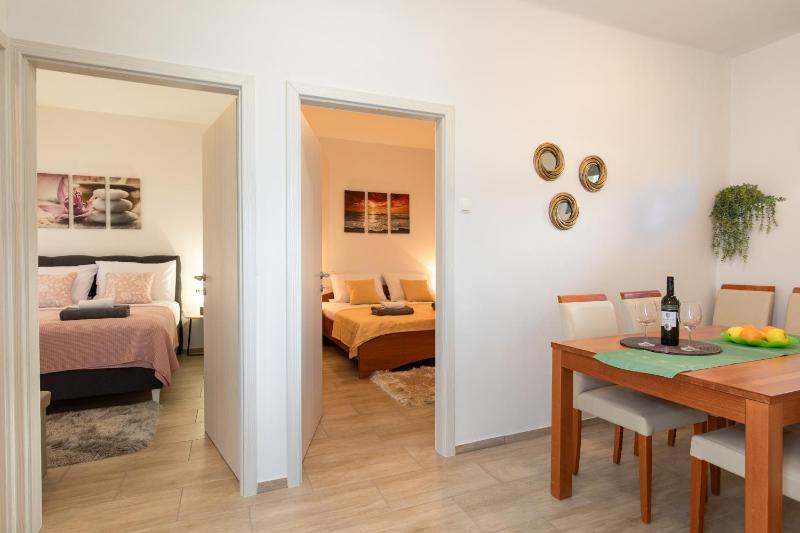 Apartments Diver - image 31