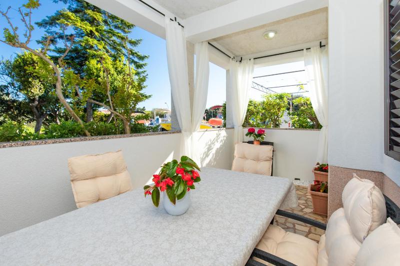 Apartments Diver - image 11