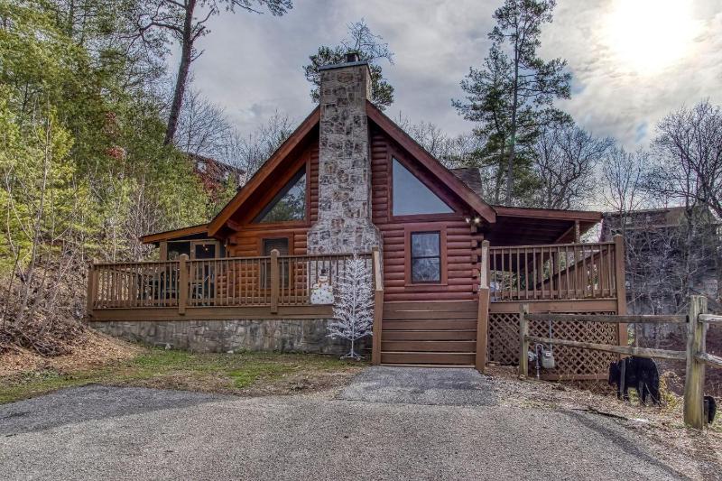 ER239 - Sleepy Bear cabin - image 1