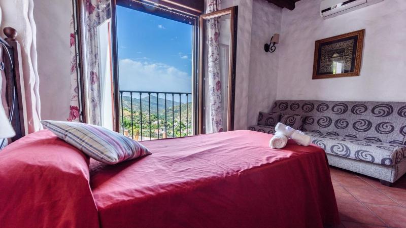 Villa La Posada Canillas de Albaida by Ruralidays - image 9