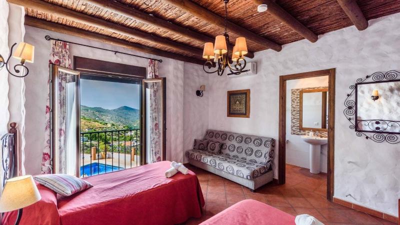 Villa La Posada Canillas de Albaida by Ruralidays - image 13