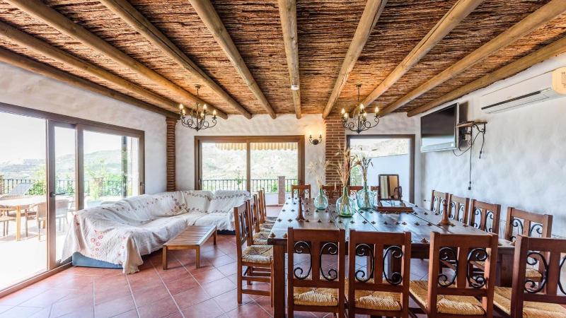Villa La Posada Canillas de Albaida by Ruralidays - image 4