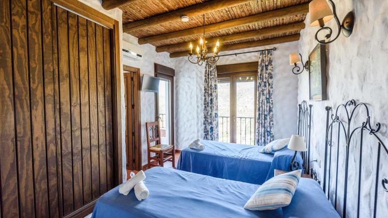 Villa La Posada Canillas de Albaida by Ruralidays - image 2