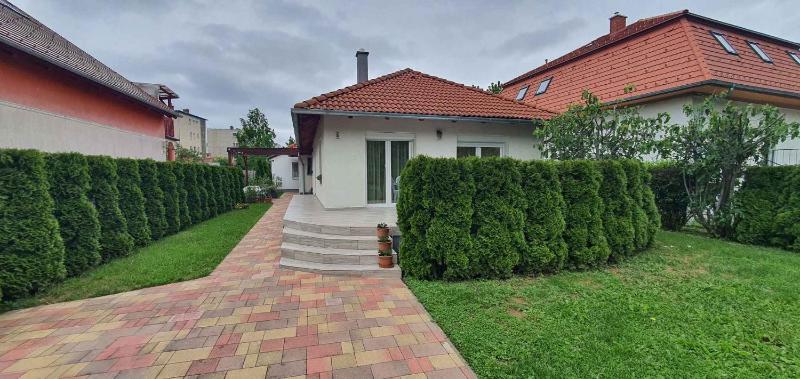 Holiday Home image 2