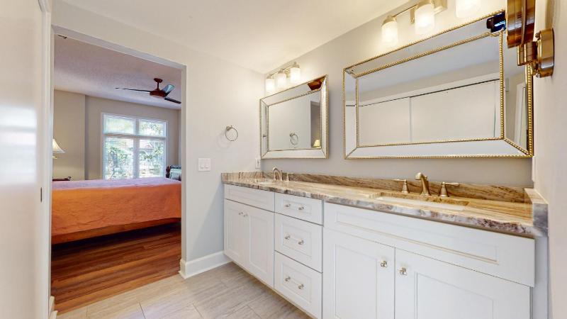 7621 Huntington Villas - image 18