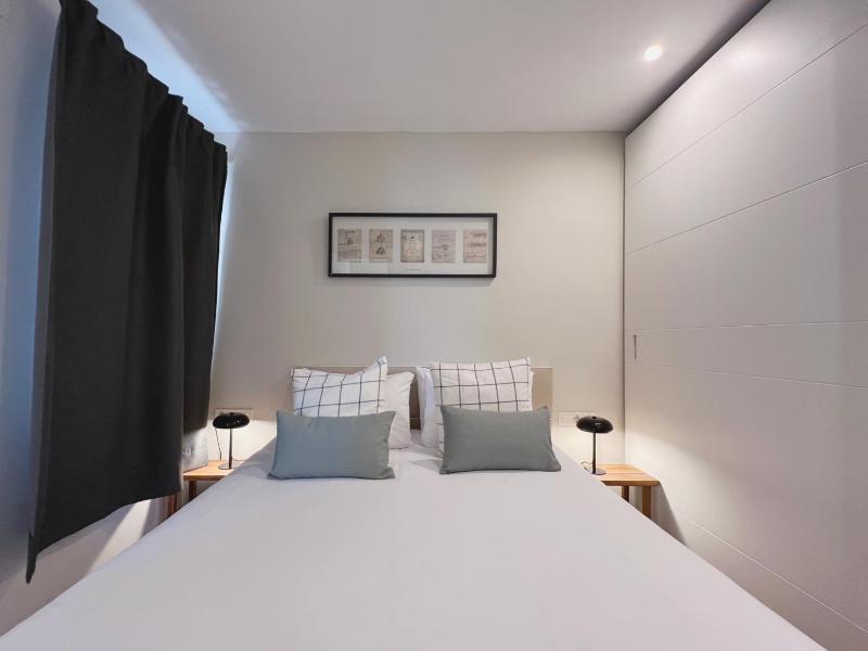 Stay U-nique Apartments Sants II - image 15