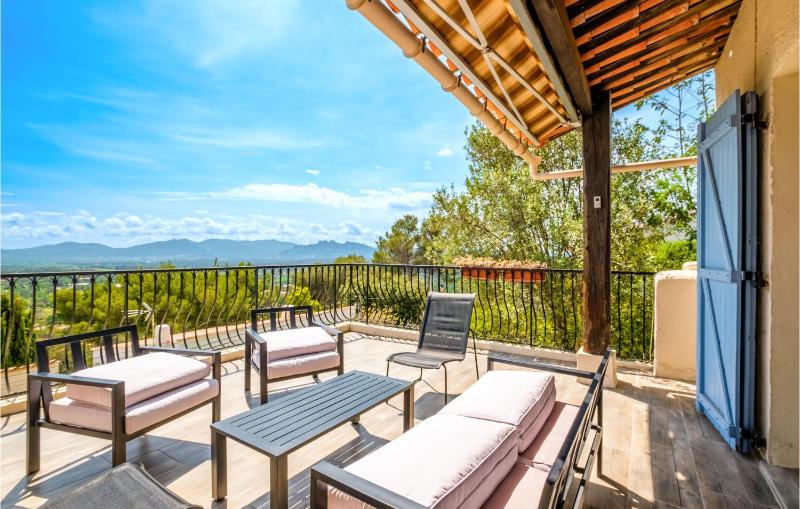 Pet Friendly Home In Roquebrune-Sur-Argens - image 7