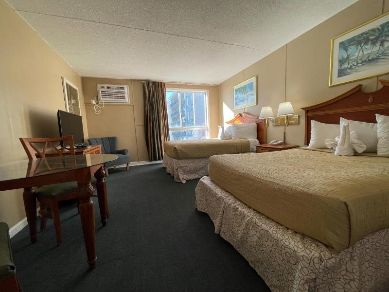 Two-Bedroom Suite image 3