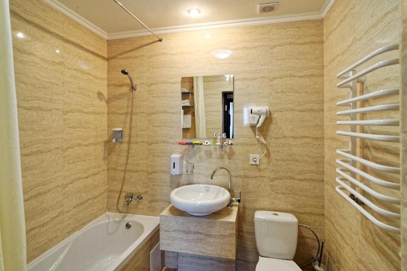 Double Room with Kitchenette and Treatment image 2