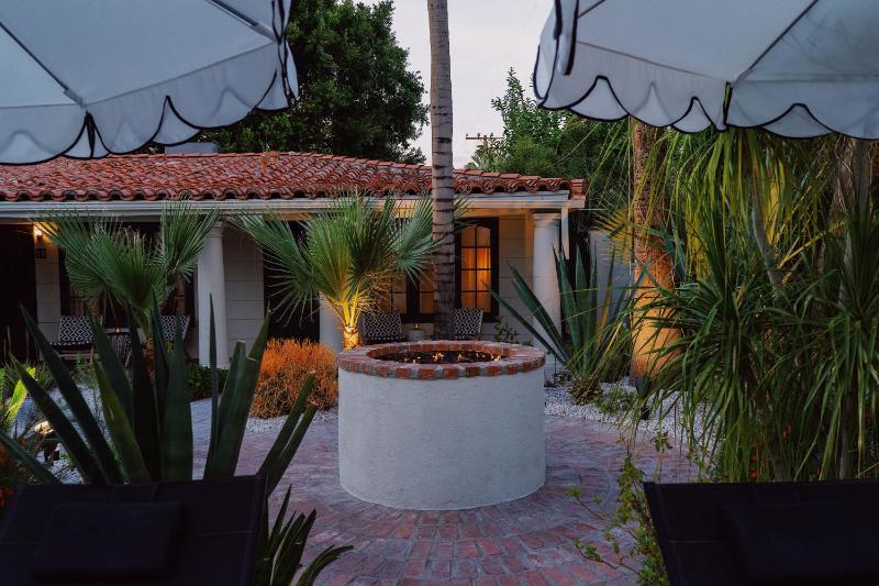 Villa Royale Inn - image 10