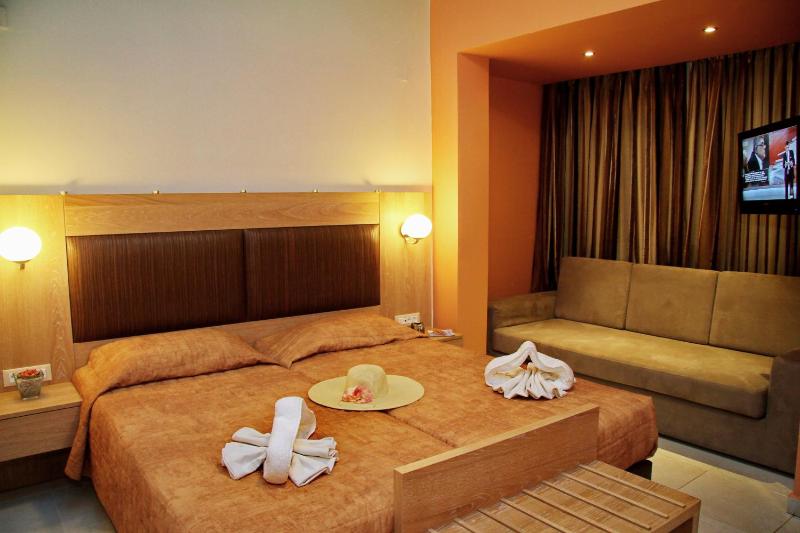 Deluxe Apartment image 4