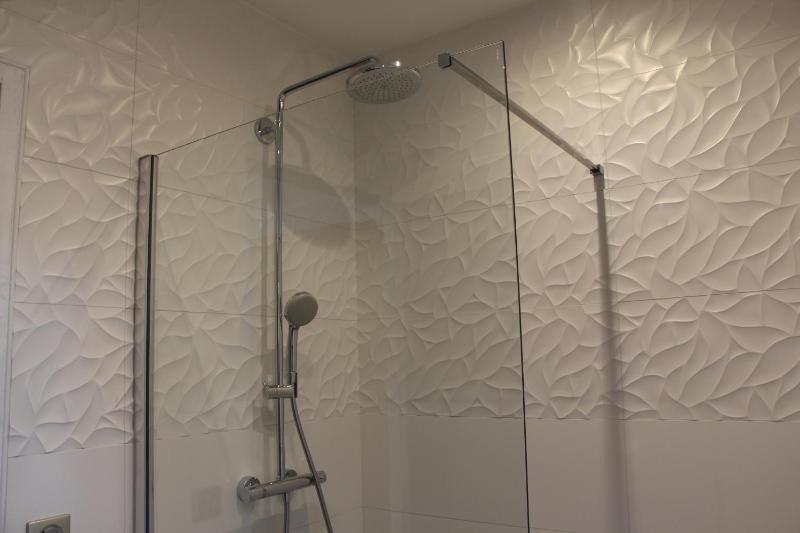 Superior Double Room image 3