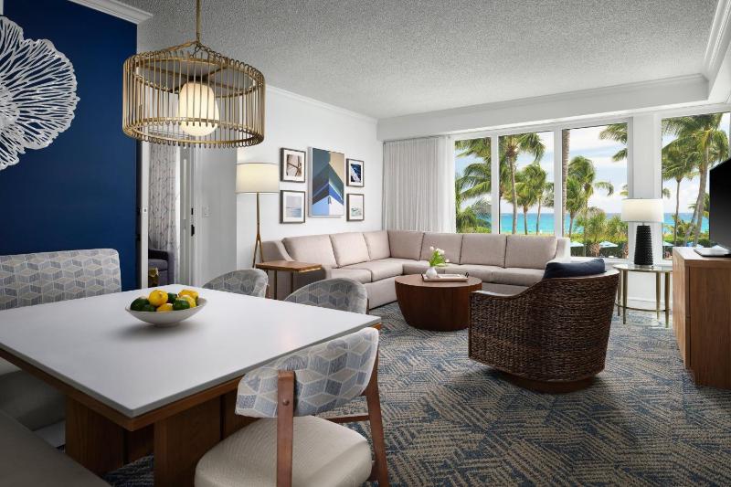 One-Bedroom Villa - Ocean Front image 1
